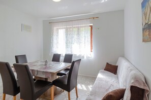 Dining - Apartments Tonči, (13526), Blato, hr (Blato)