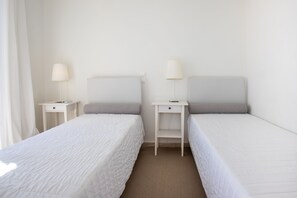 2 makuuhuonetta, ilmainen Wi-Fi, vuodevaatteet