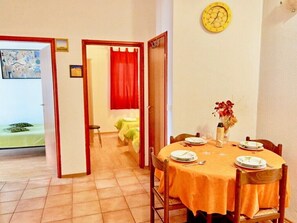Dining - Apartments Vesna, (13448), Primošten, hr (Primošten)