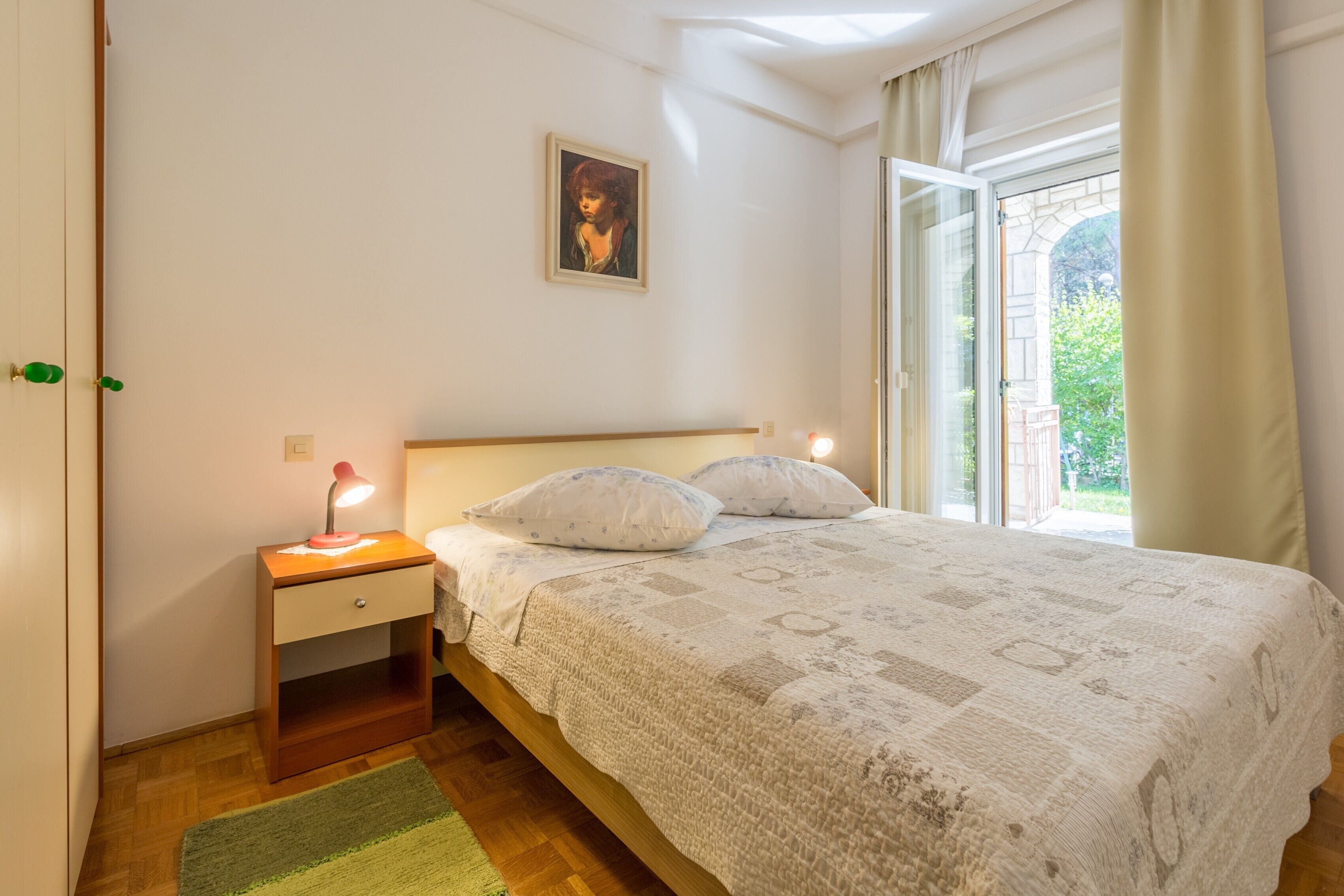 2 chambres, fer et planche à repasser, accès Internet, draps fournis