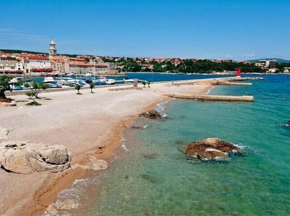 Vlak bij het strand