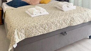 1 bedroom, internet, bed sheets - Apartments Boris, (15156), Baška Voda, hr (Baška Voda)