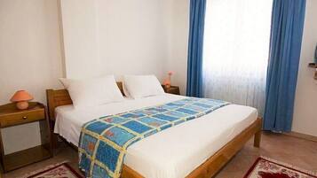 1 camera, accesso a Internet, lenzuola