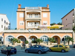 Exterior - Apartments and rooms Valentin, (15141), Vrsar, hr (Vrsar)