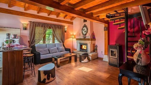 Self catering Casucas La Guariza for 6 people