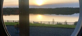 Idyllic and Unique House on the Lake 