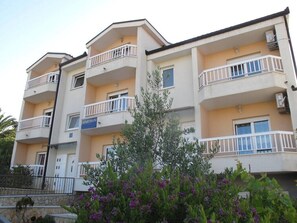 Exterior - Apartments Antonija, (12171), Stari Grad, hr (Stari Grad)