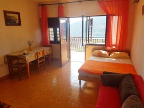 1 bedroom, Internet, bed sheets