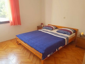 1 bedroom, internet, bed sheets - Apartments Svetislav, (1724), Sevid, hr (Sevid)