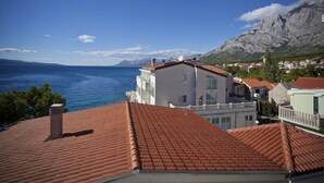 Unclassified image, 2 of 15, button - Apartments and rooms Meri, (10461), Baška Voda, hr (Promajna)