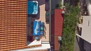 Pool - Apartments Margarita, (13837), Makarska, hr (Makarska)