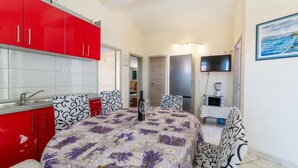 Interior - Apartments Margarita, (13837), Makarska, hr (Makarska)