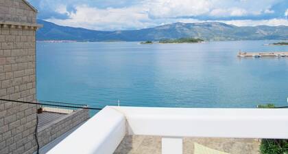 Apartments and rooms Antun, (13051), Lumbarda, Croatia
