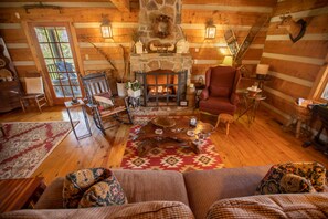 Cabin, Multiple Beds (Mont Vue) | Living room