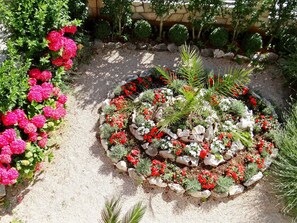 Property grounds - Apartments Marica, (15802), Malinska, hr (Malinska)