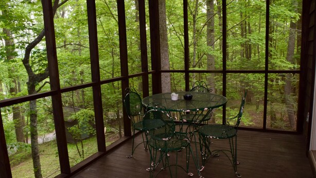 Balcony - Mountain Shade (Townsend)