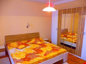 3 bedrooms, Internet, bed sheets