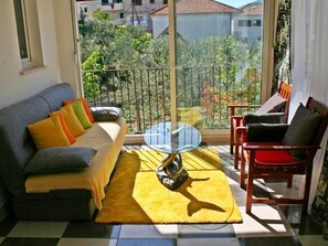 TV - Apartment Vjera, (14619), Trogir, hr (Trogir)