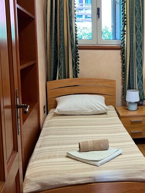 3 habitaciones, internet y ropa de cama