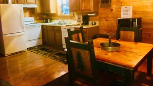 Cabane, 2 grands lits (Mountain Bliss) | Cuisine privée