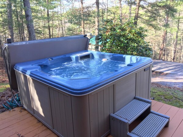 Cabin, 2 Queen Beds (Mountain Bliss) | Outdoor spa tub