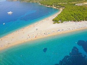 Beach nearby - Apartments Olga, (12628), Bol, hr (Bol)