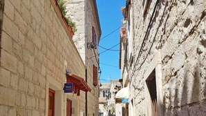 Property grounds - Apartments Lina, (9779), Split, hr (Split)