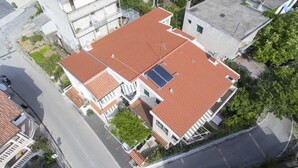 Exterior - Apartments and rooms Palmina, (13527), Makarska, hr (Makarska)