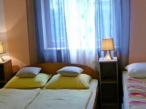 2 habitaciones, acceso a internet y ropa de cama 