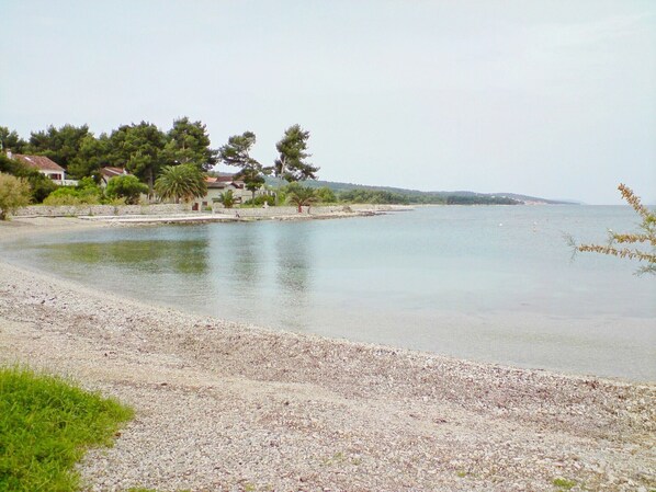 Beach nearby - Apartments Jakov, (12252), Mirca, hr (Mirca)