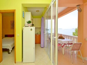 2 chambres, fer et planche à repasser, accès Internet, draps fournis