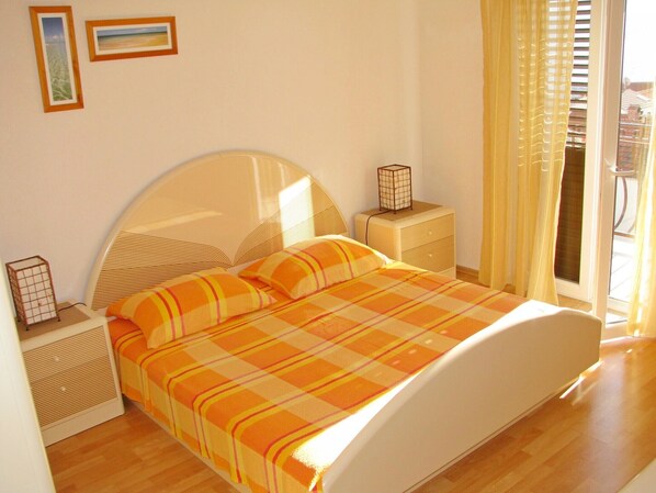 1 chambre, accès à Internet, literie fournie