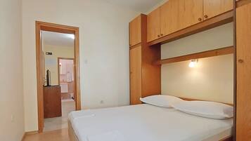 1 Schlafzimmer, Bügeleisen/Bügelbrett, Internetzugang, Bettwäsche