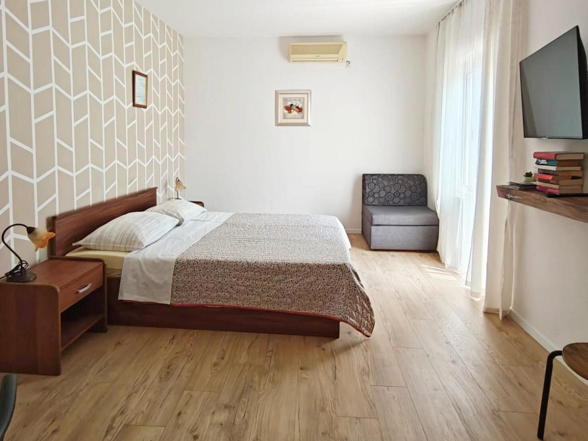 1 camera, accesso a Internet, lenzuola