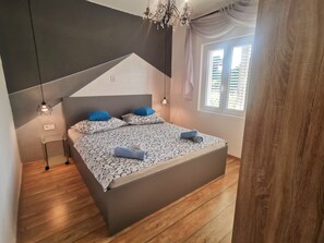 3 soverom, internettilgang og sengetøy