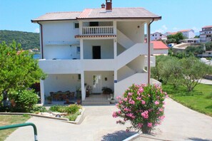 Exterior - Apartments Suzana, (8222), Rab, hr (Supetarska Draga)