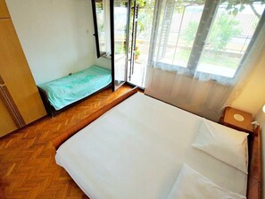 2 Schlafzimmer, Bügeleisen/Bügelbrett, Internetzugang, Bettwäsche