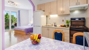 Room - Apartments Lidija, (14725), Selce, hr (Selce)