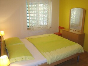 2 chambres, accĂšs Internet, draps fournis