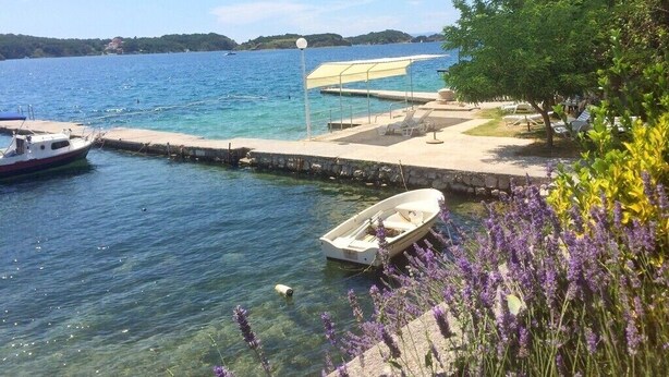 Marina - Apartments and rooms Bruna, (13554), Rab, hr (Rab)