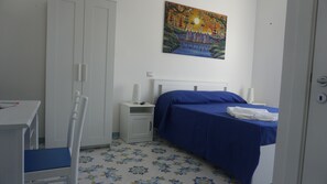 1 bedroom, in-room safe, WiFi, bed sheets - Double room B&B Riva delle donne (Taviano)