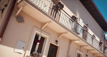 Casa Eterea Domus in the Treja Park, between the Monte Gelato and Calcata waterfalls