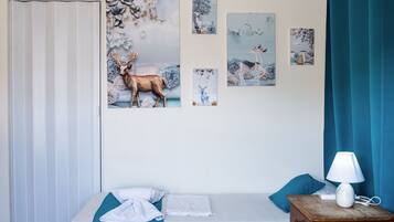 In-room safe, desk, iron/ironing board, free WiFi