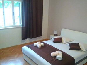 2 slaapkamers, internet, beddengoed