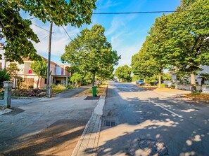 Property grounds - Apartment Marijan, (10455), Zadar, hr (Zadar)