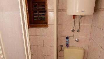 Ducha y secador de pelo