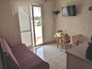 Living area - Apartments Josica, (14317), Banjol, hr (Banjol)