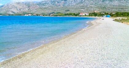 Appartements Ante, (15074), Seline, Croatia