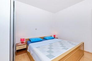 2 chambres, accès Internet, draps fournis