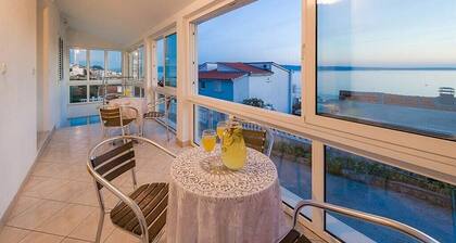 Appartements JoĆĄko, (10413), Podstrana, Croatia